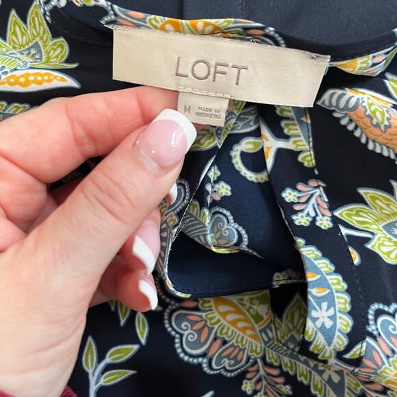 Loft Blue Floral Paisley Print Long Sleeve Blouse Size Medium - Picture 2 of 6